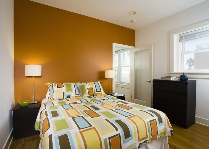 Venice Suites Los Angeles